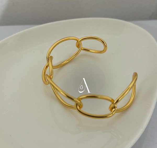 Freda bangle