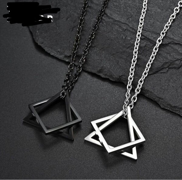 Collier géométrique élégant