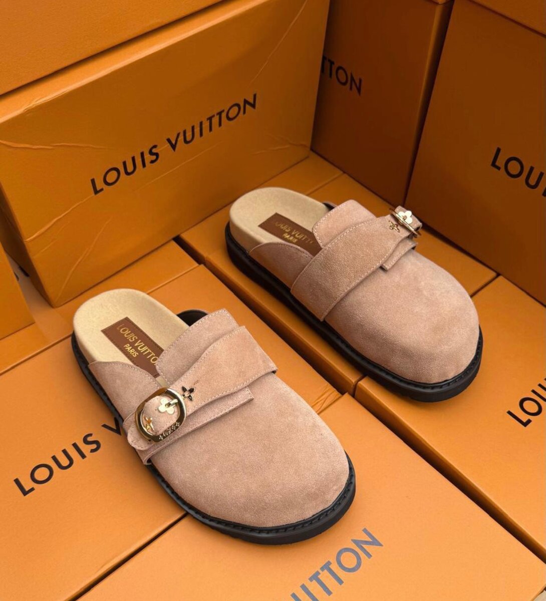 Mules Louis Vuitton élégantes