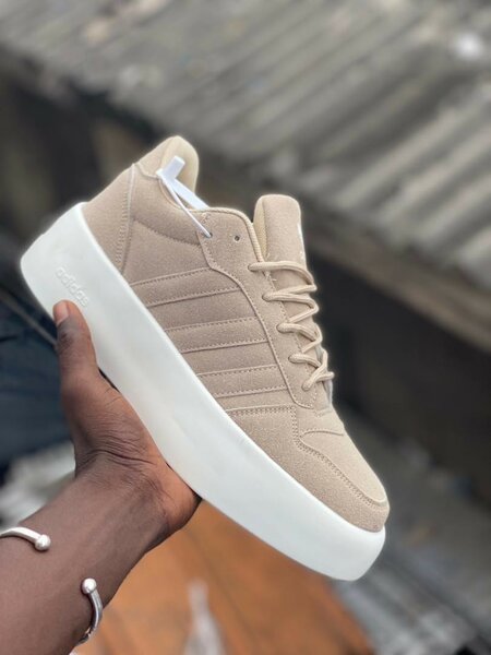 Chaussures adidas