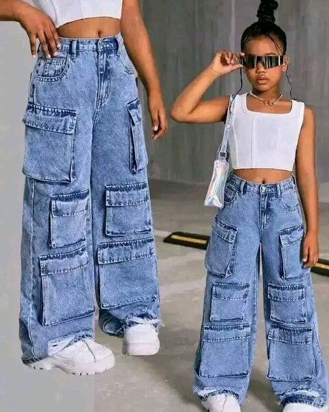 Jeans larges cargo femme bleu clair