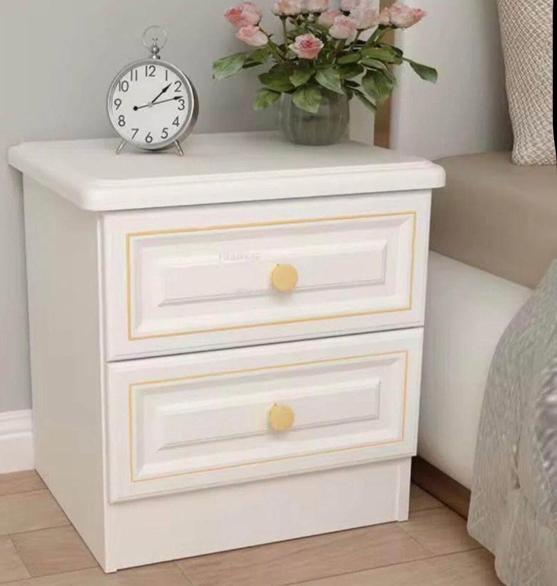 Table de chevet moderne