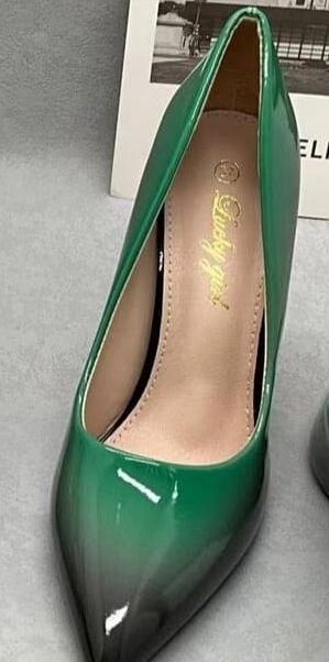 belles chaussures pour femmes