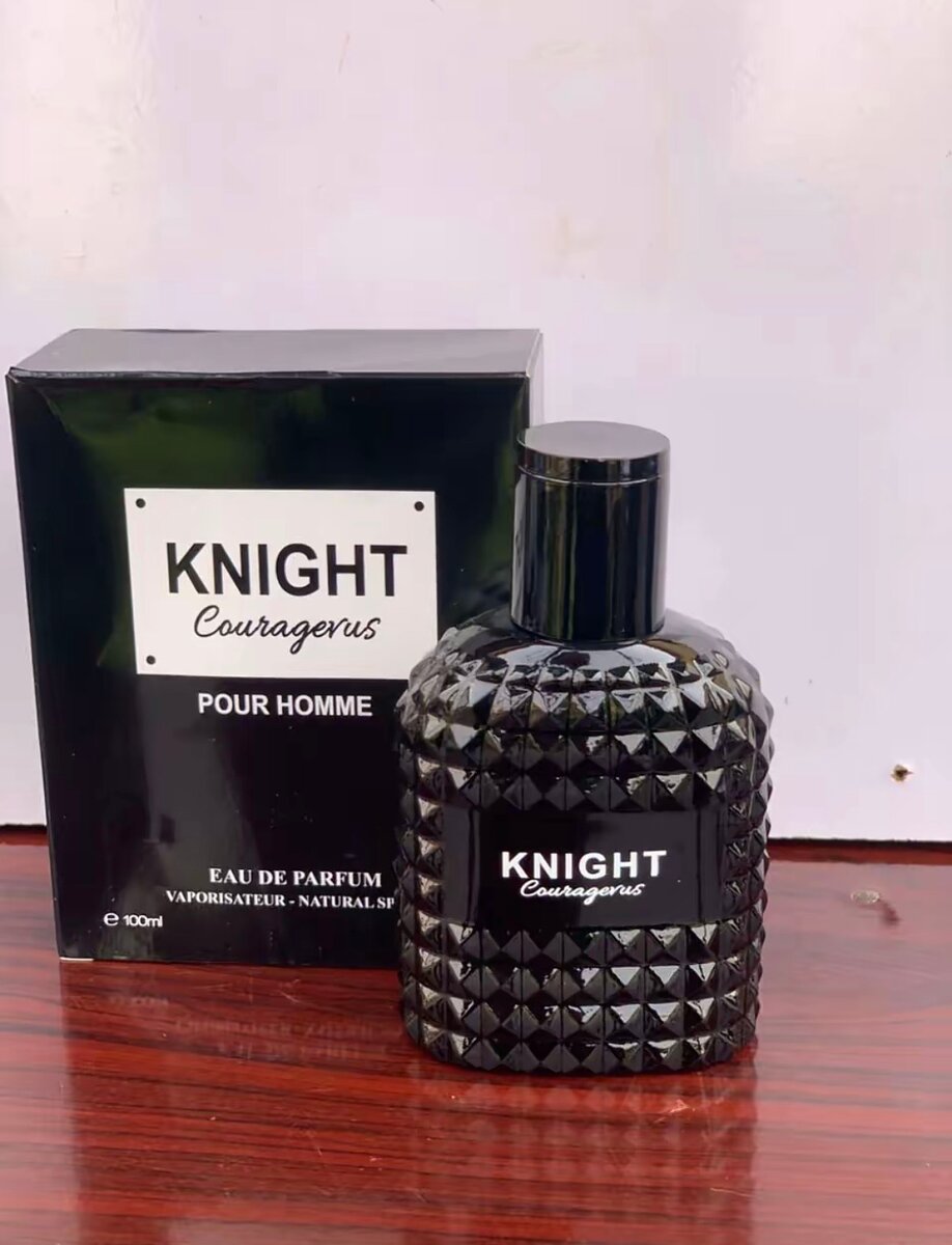 Knight Courageous Homme