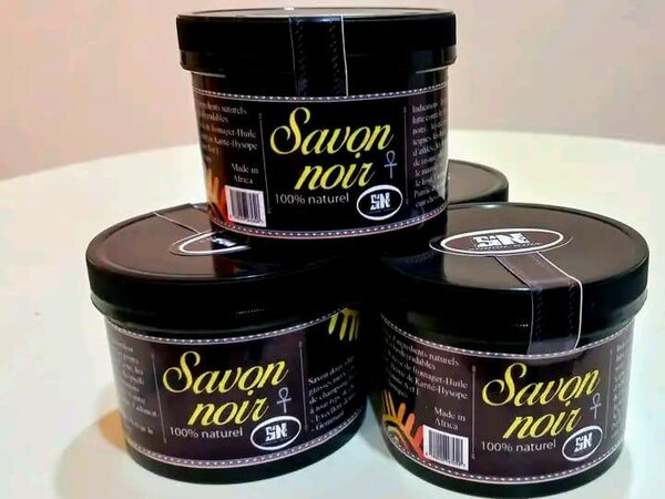 4 boîtes de Savon Noir Royal