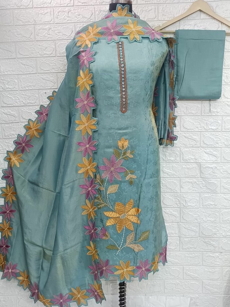 Organza 3 Peace Suit