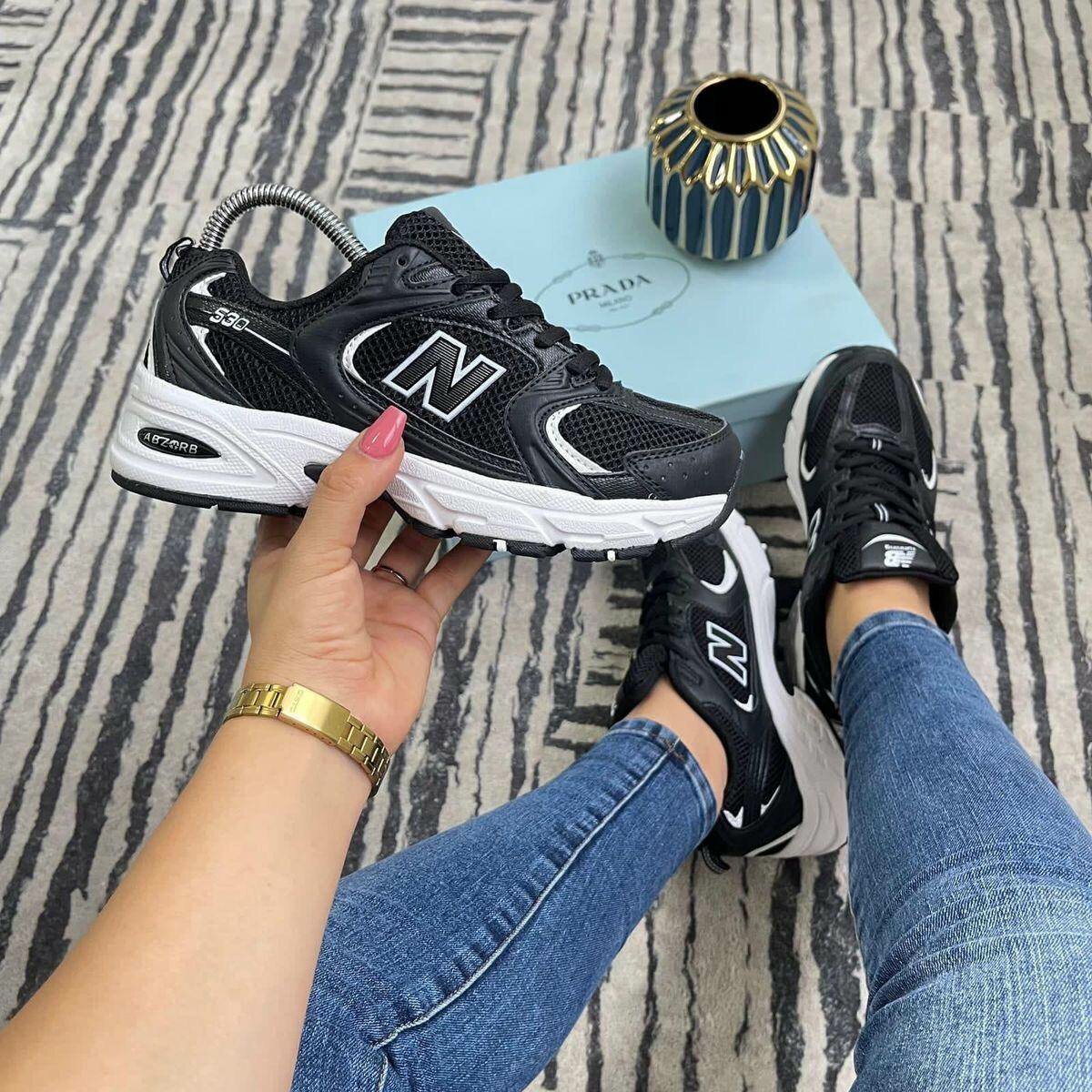 New Balance 530 dans carton