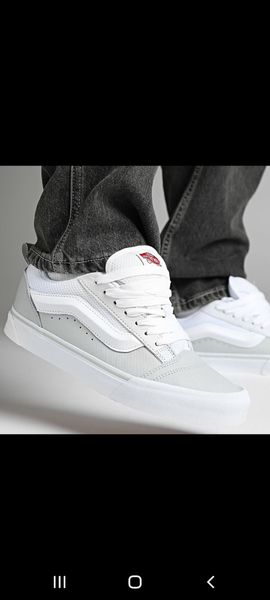 Baskets blanches tendance homme