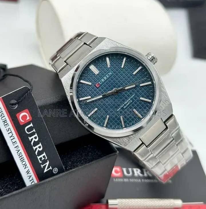 Curren men chain watch