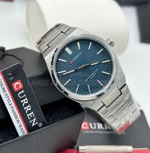 Curren men chain watch