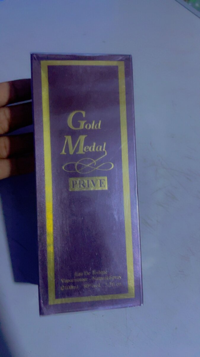 Gold Medal Prive Eau de Toilette