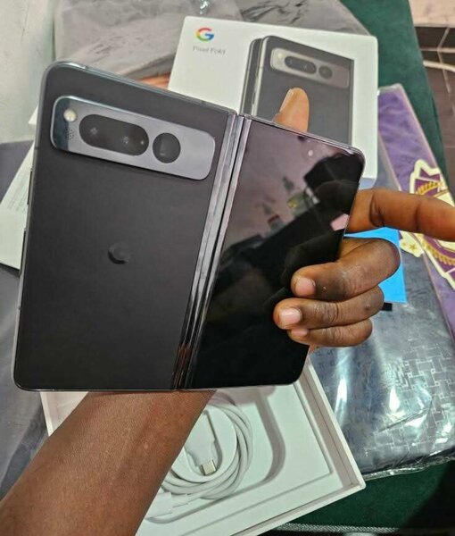 Smartphone pliable Pixel Fold