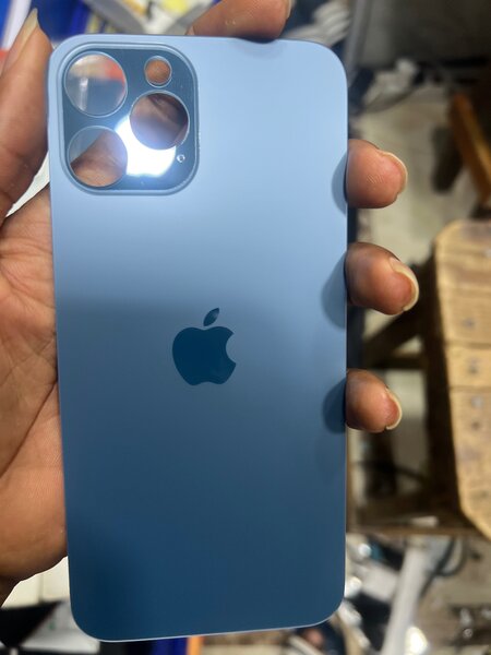 Dos iPhone 12 Pro Max