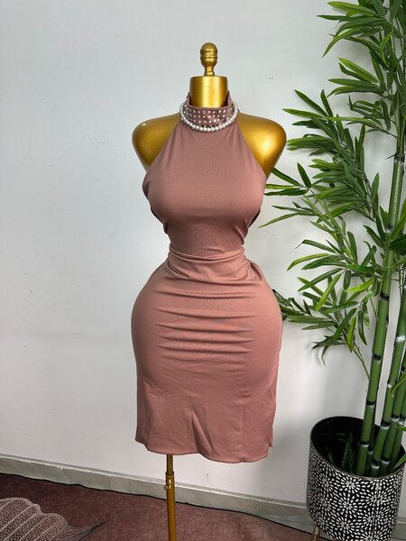 Robe Femme Élegante Dos Nu