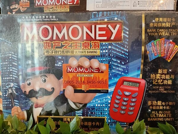 Jeu de société Momoney