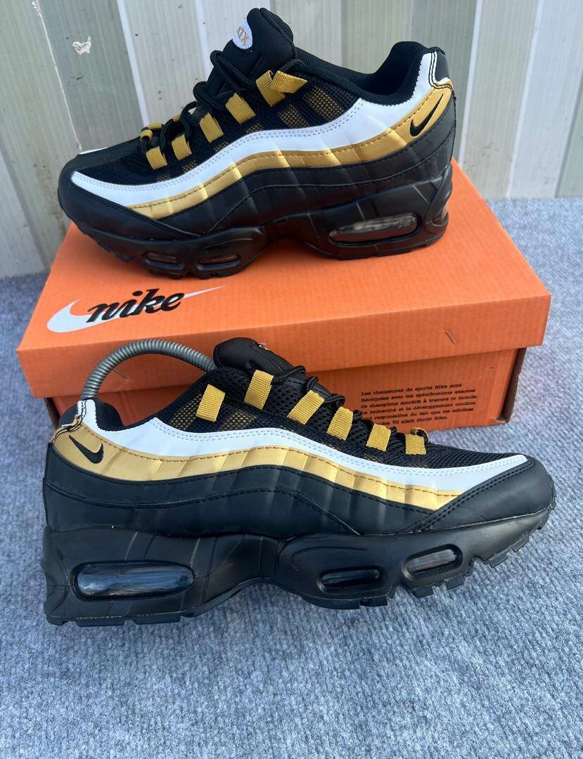 Nike Air Max 95 Noir Doré