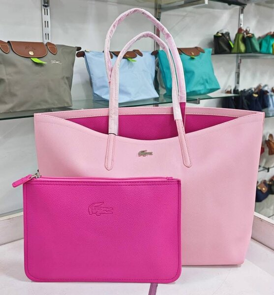 Cabas Lacoste élégant et pratique