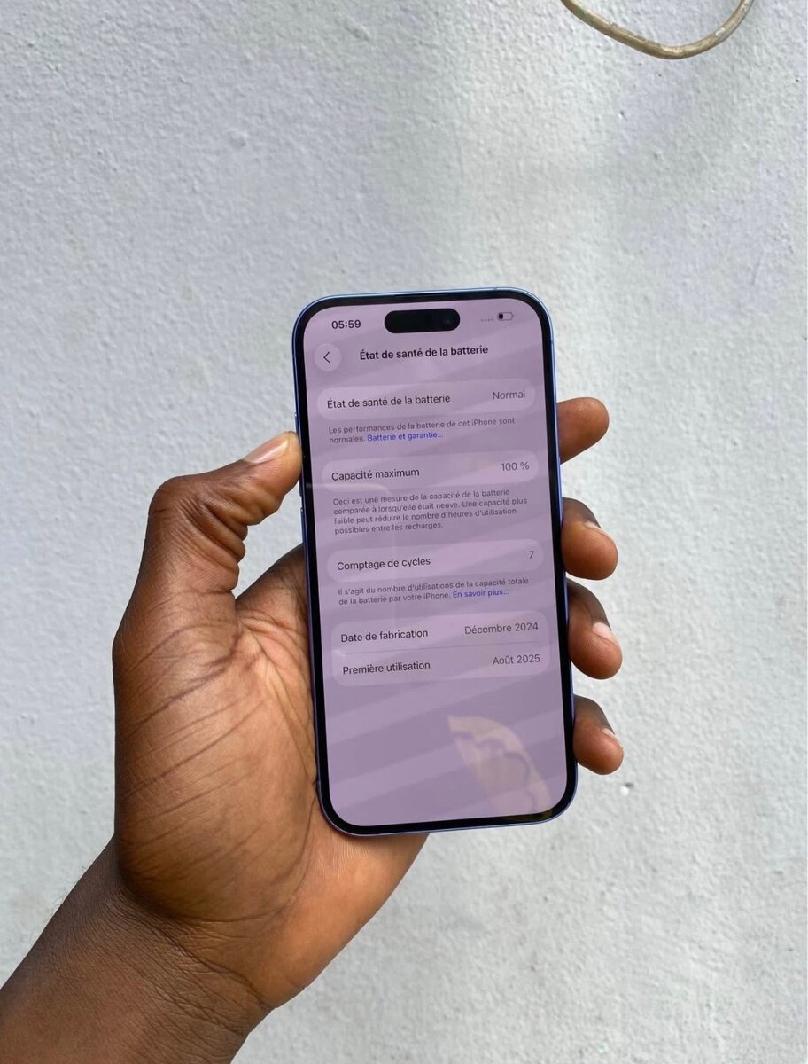 iPhone 16 simple Bleu 128Go