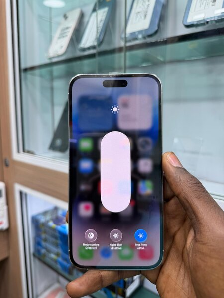 iPhone 14pro Max 128Go écran