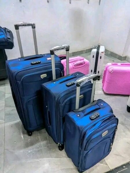 Set de Valises à Roulettes