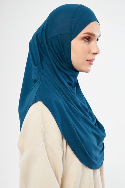 Hijab prêt à enfiler