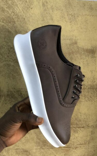 Chaussures décontractées marron