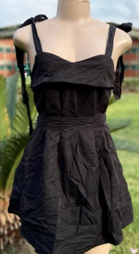 Beautiful elegant women's dress  size:M/S