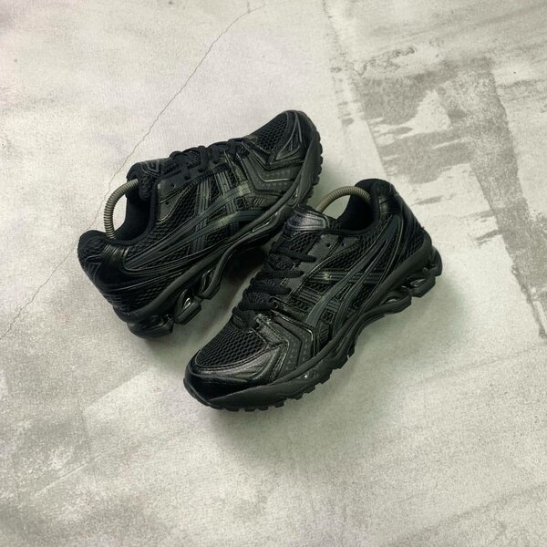 Chaussures de course noires