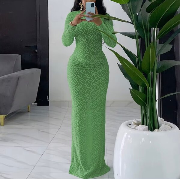 Robe longue verte chic