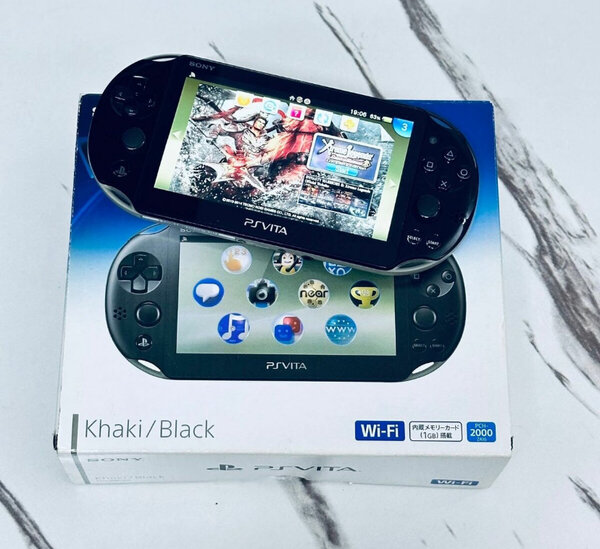 Console portable PS Vita Noir