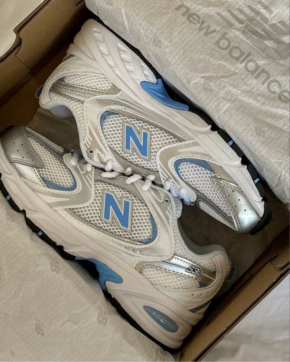 New Balance 530 Sneakers