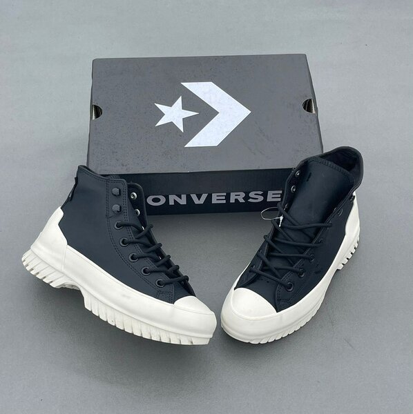 Basket montante Converse noire