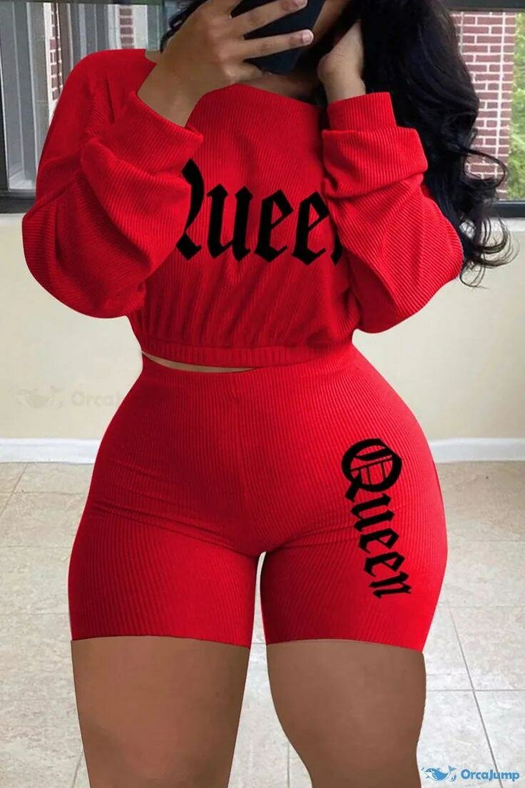 Ensemble survêtement et short pour femme