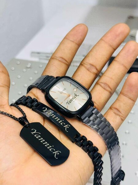 Montre personnalisée élégante