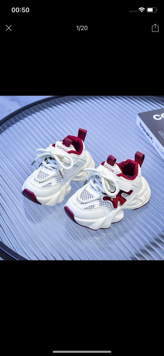 Baskets Enfant Rouges et Blanches