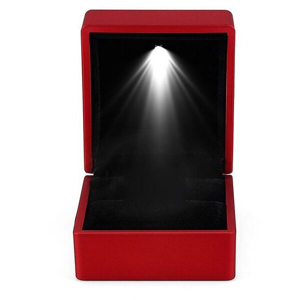 Écrin lumineux pour bague rouge
