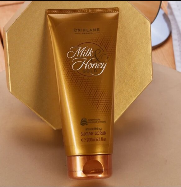 Milk and honey sugar scrub