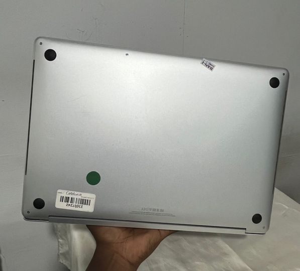 💻 MacBook Pro 2019 CORE i9 RETINA 16 pouce ~ Touch Bar Touch ID | Graphic RADEON PRO 5500M 4Go Dédiée | 16Go Ram ~ 1To Ssd 