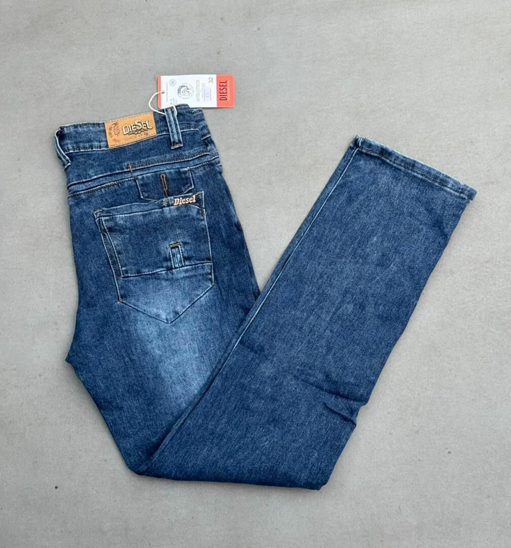 Jeans Diesel homme élégants