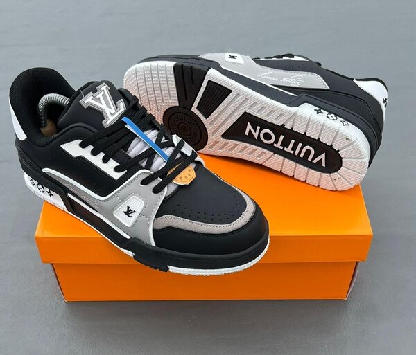 Baskets Louis Vuitton Homme Noir