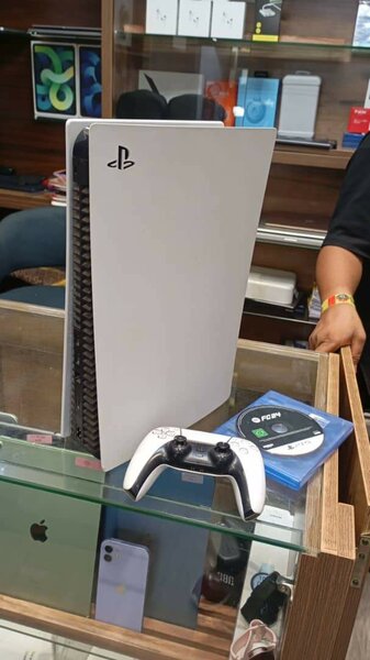 PS5 Standard Edition