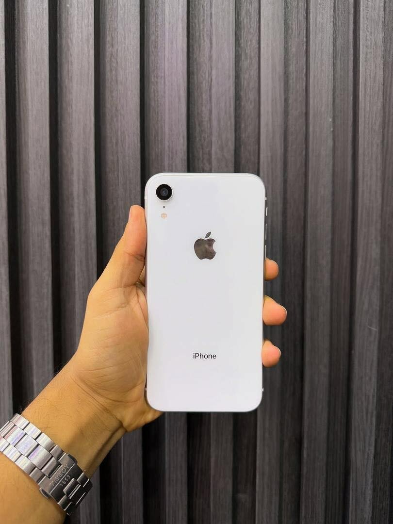iPhone XR