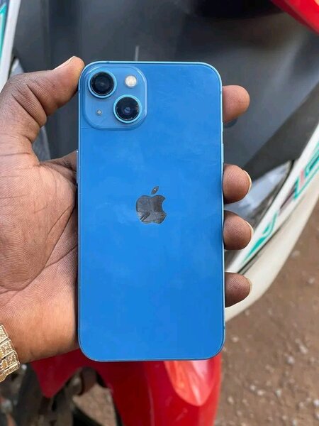 iPhone 13 Bleu