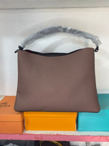 Sac à main élégant en cuir