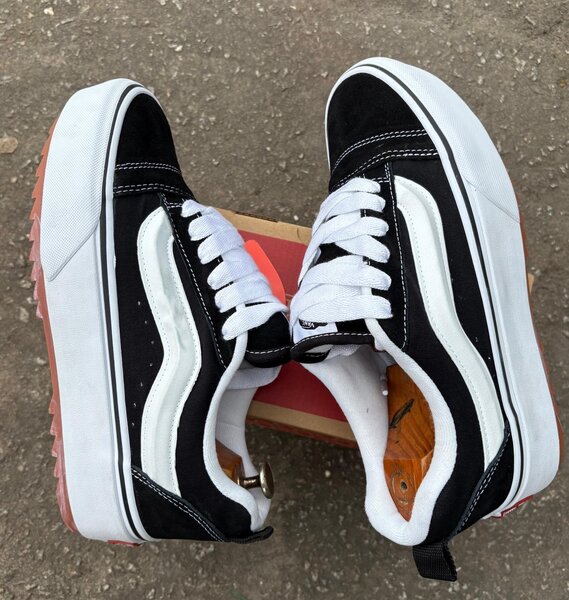 Baskets classiques en toile noire