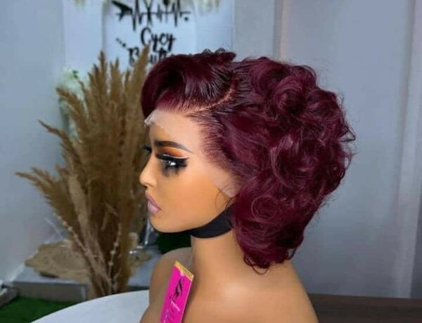 Perruque coupe dame
