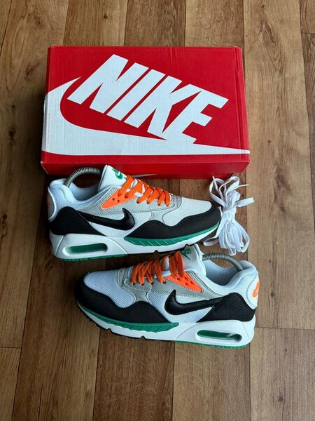 Baskets Nike Air Max Colorées