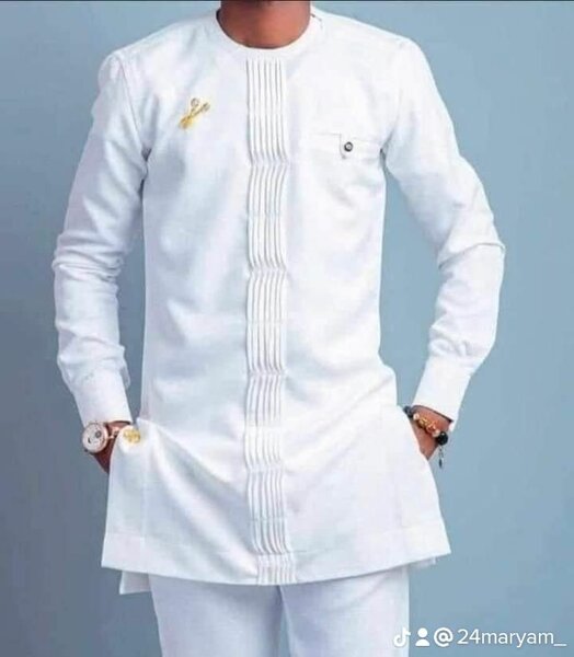 Tunique masculine élégante