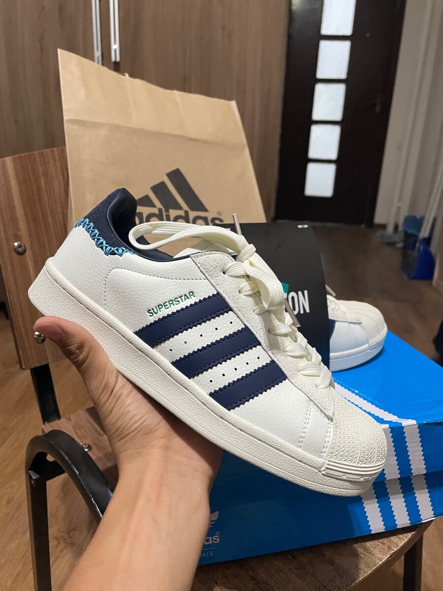 Кеды Adidas Superstars