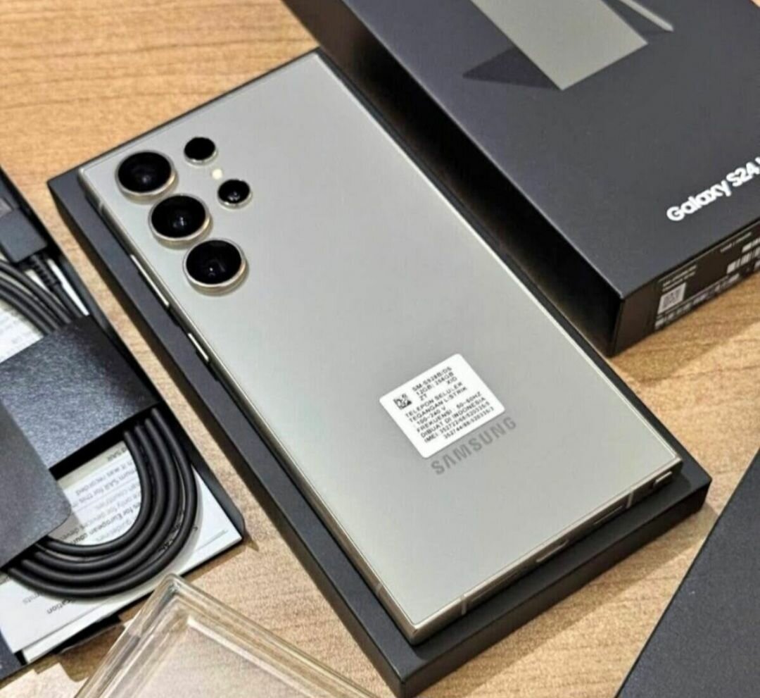 Samsung galaxy version 2025